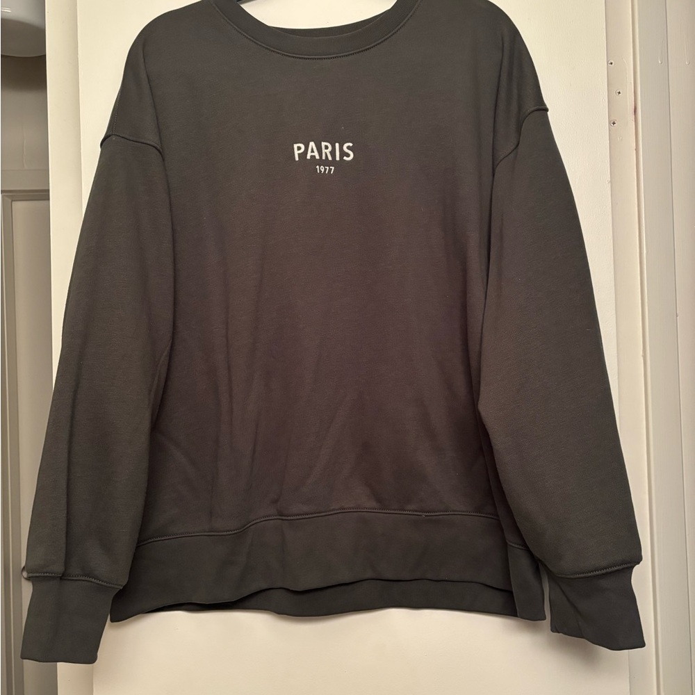 American Eagle Paris 1977 Green Sweatshirt